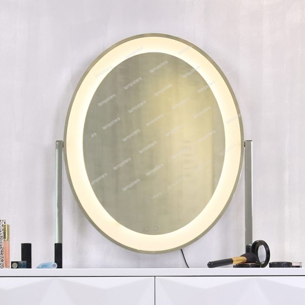 mirror with lights on it