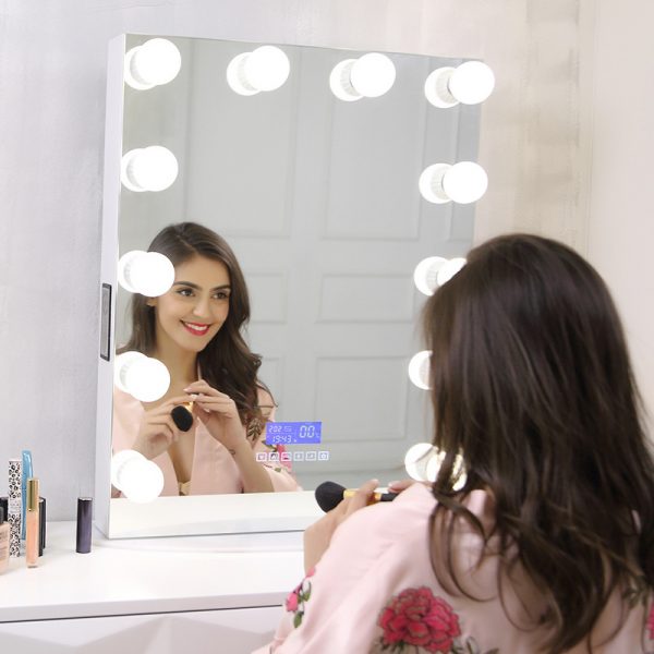 vanity mirror with lights bulbs